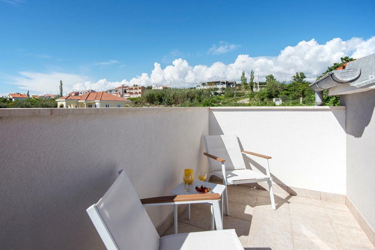 Apartments CAPE Deluxe Rtina Extérieur photo