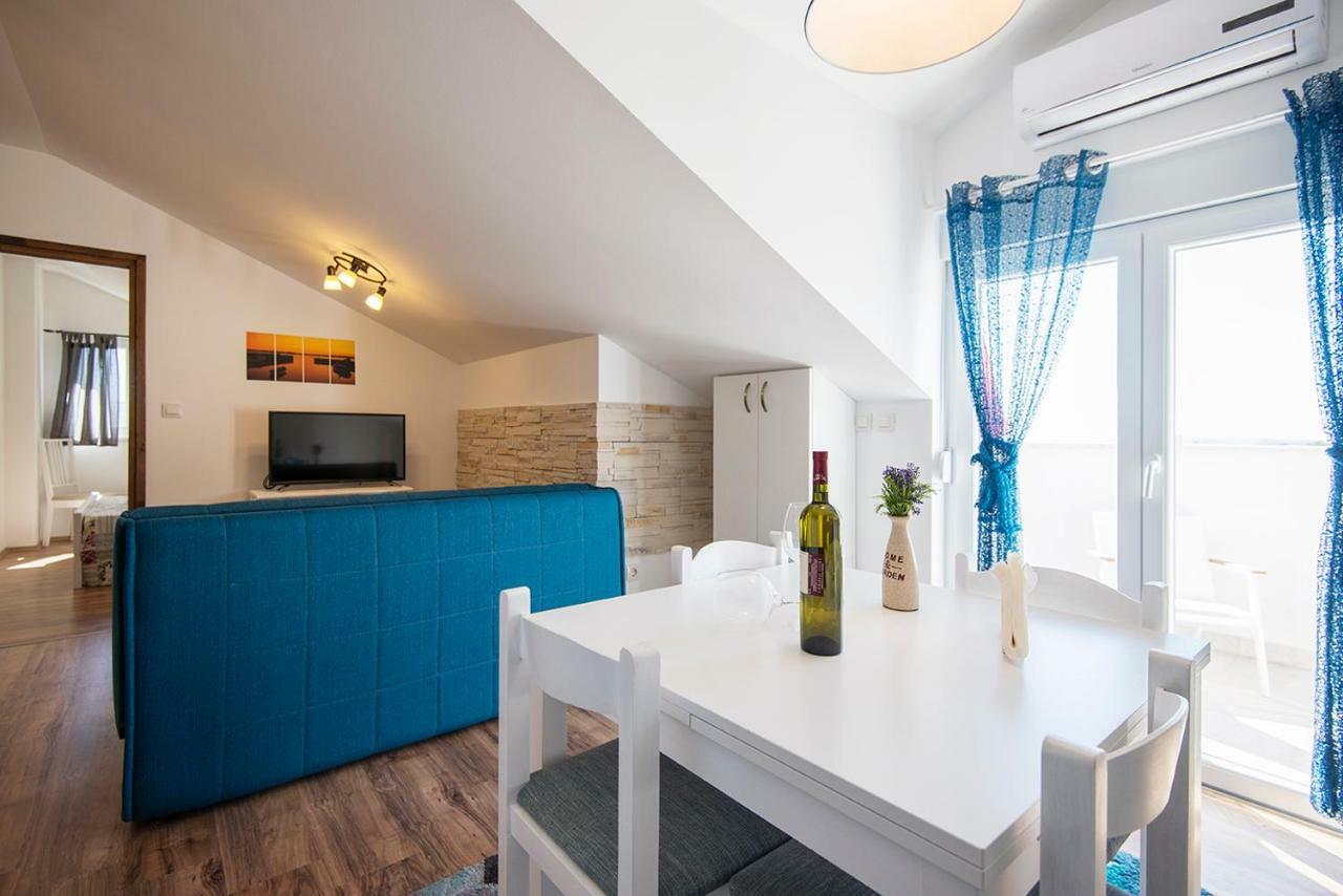 Apartments CAPE Deluxe Rtina Extérieur photo